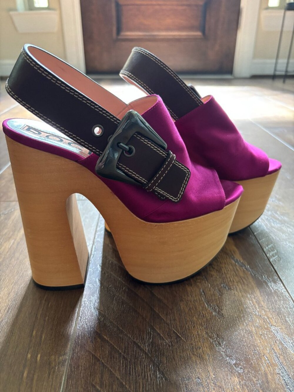 Rochas high-fashion Platform Sandals